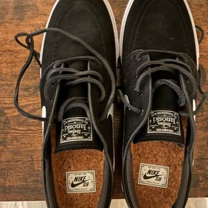 Nike SB Black and White Sneakers